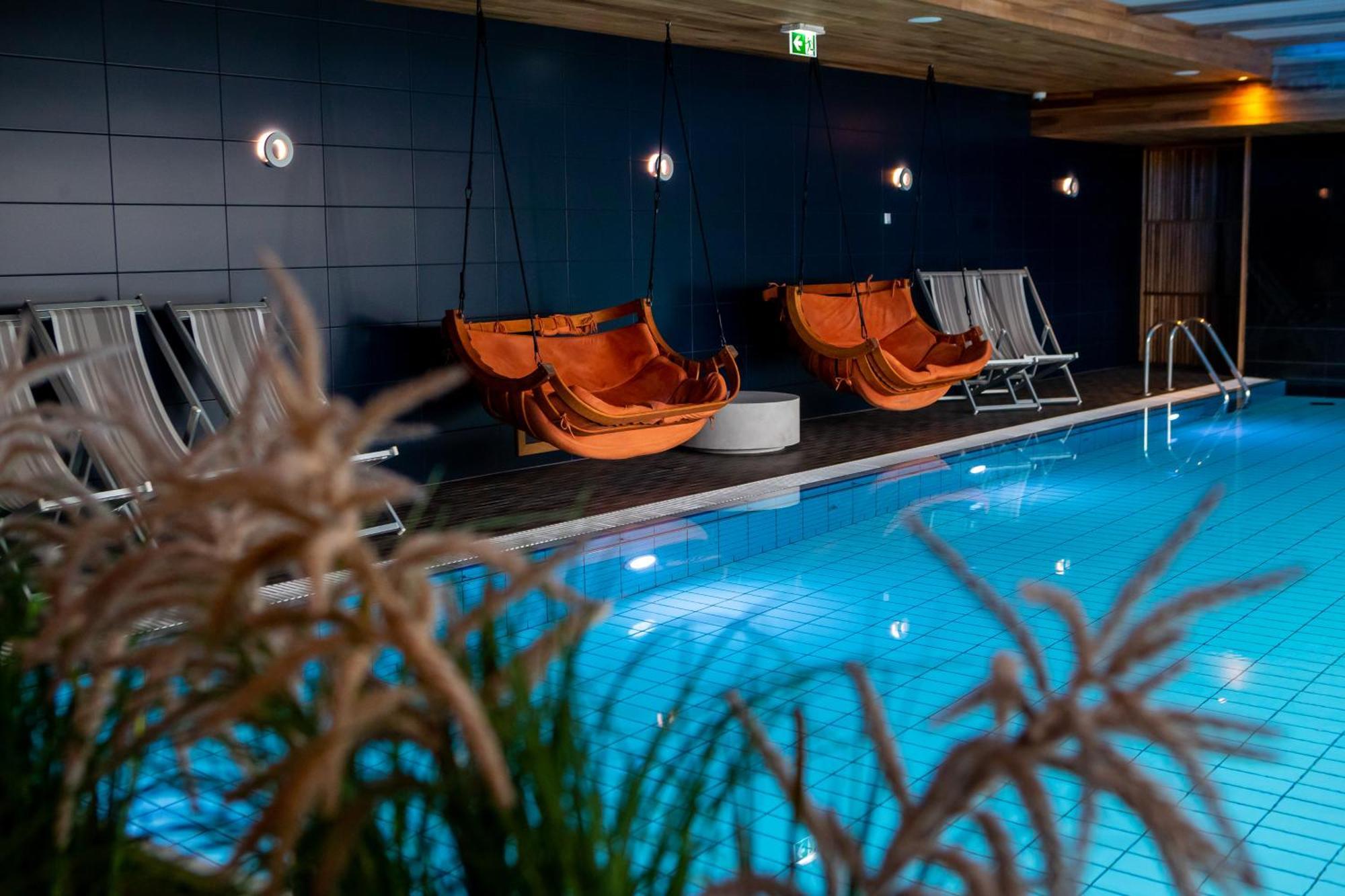 Oe Seaside Suites & Spa クレサーレ エクステリア 写真